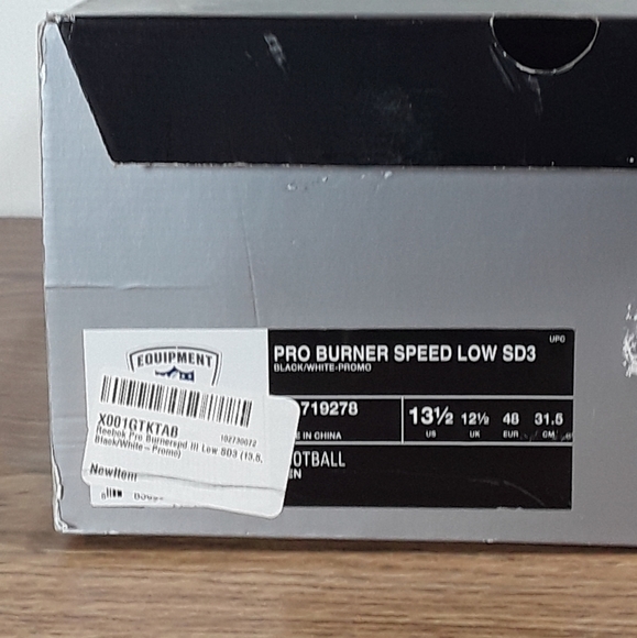 NIB NFL Nike Pro burner football cleats 13.5 - Picture 2 of 8